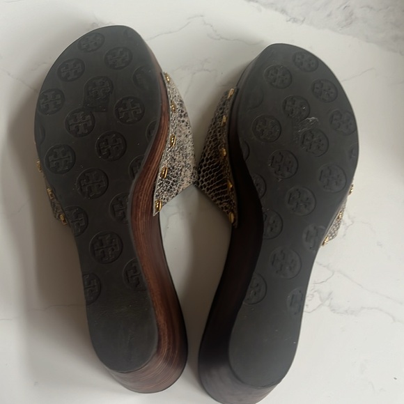 Tory Burch Leather Platform Slide. Snake Print Sz 8 - Picture 5 of 8